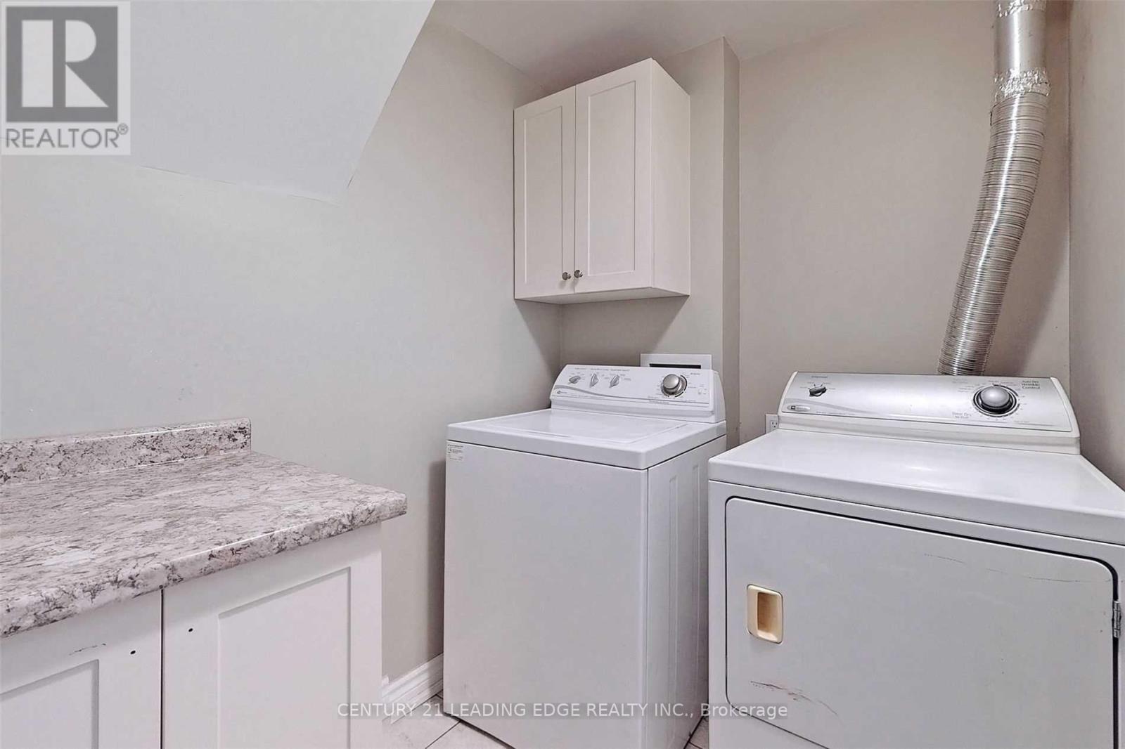 308 Elgin Street W, Oshawa, Ontario  L1J 2P3 - Photo 8 - E13703996