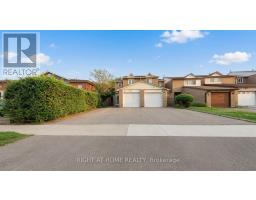 35 CHALFIELD LANE, Mississauga, Ontario