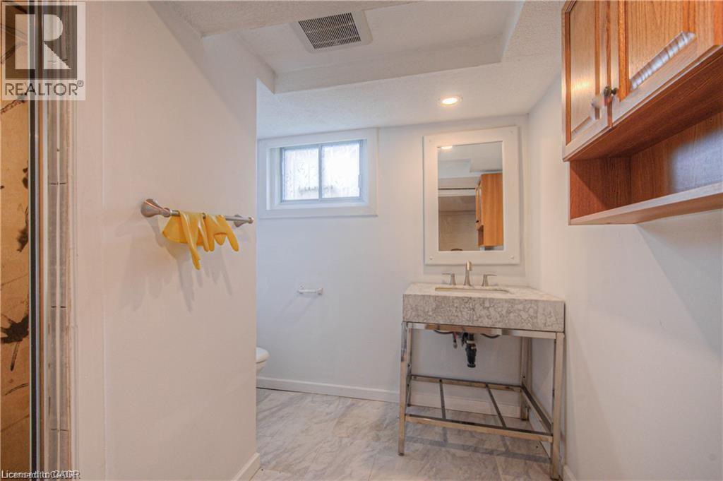 2300 Fountain Street N, Cambridge, Ontario  N3H 4R7 - Photo 19 - 40838349