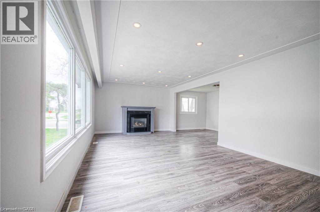 2300 Fountain Street N, Cambridge, Ontario  N3H 4R7 - Photo 2 - 40838349
