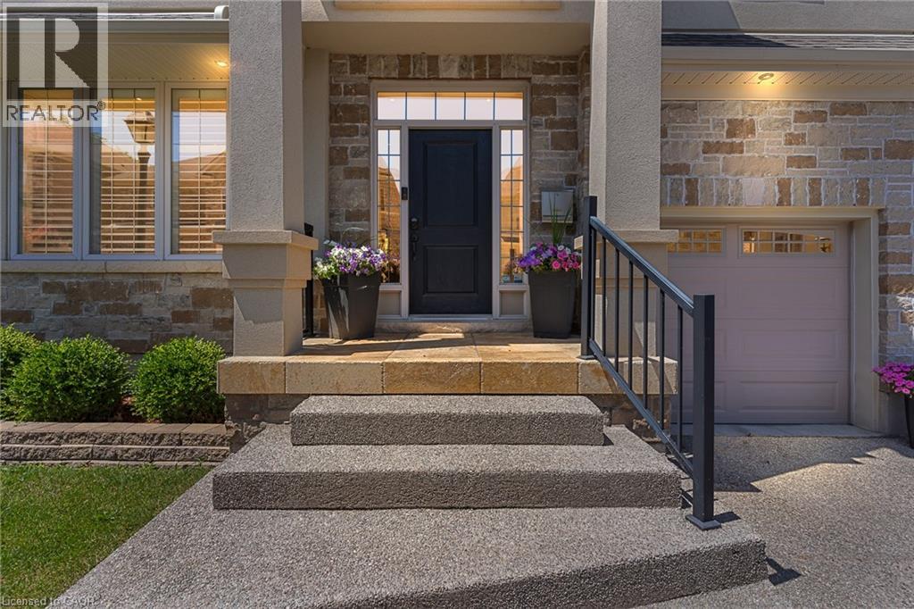 258 Edgewater Crescent Unit# 8, Kitchener, Ontario N2A 4M2 - Photo 3 - 40839422