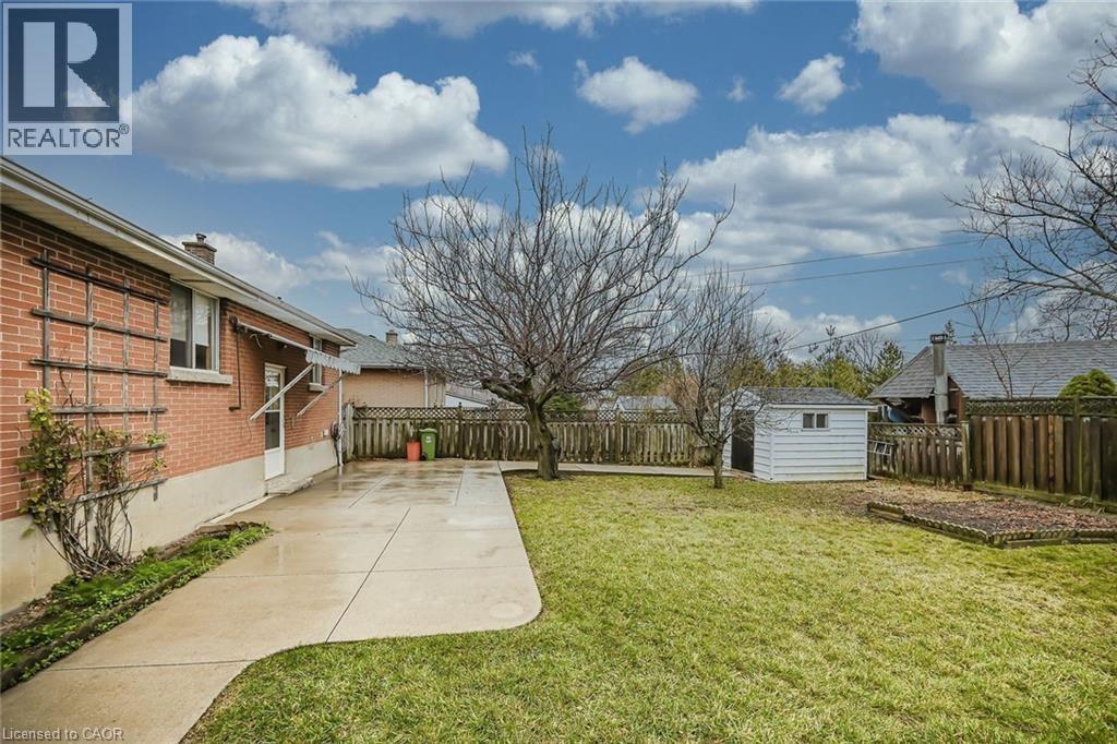 132 Howe Avenue Unit# A, Hamilton, Ontario  L9A 1X6 - Photo 13 - 40857734