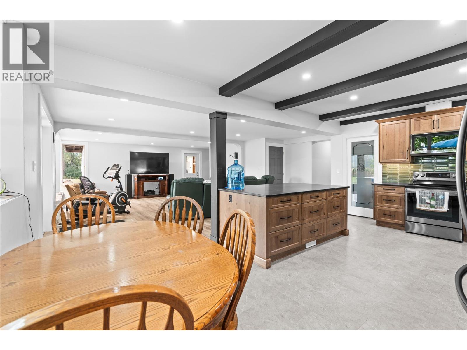 218 Anderson Road, Enderby, British Columbia  V0E 1V4 - Photo 17 - 10398500