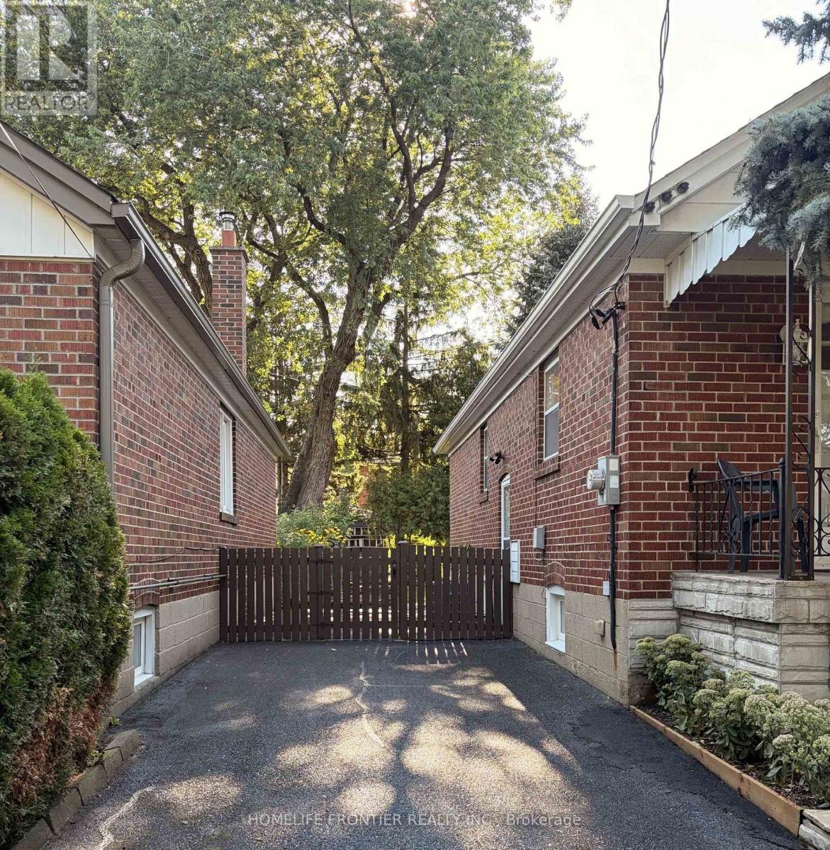 132 Wesley Street, Toronto, Ontario  M8Y 2X1 - Photo 18 - W13632262