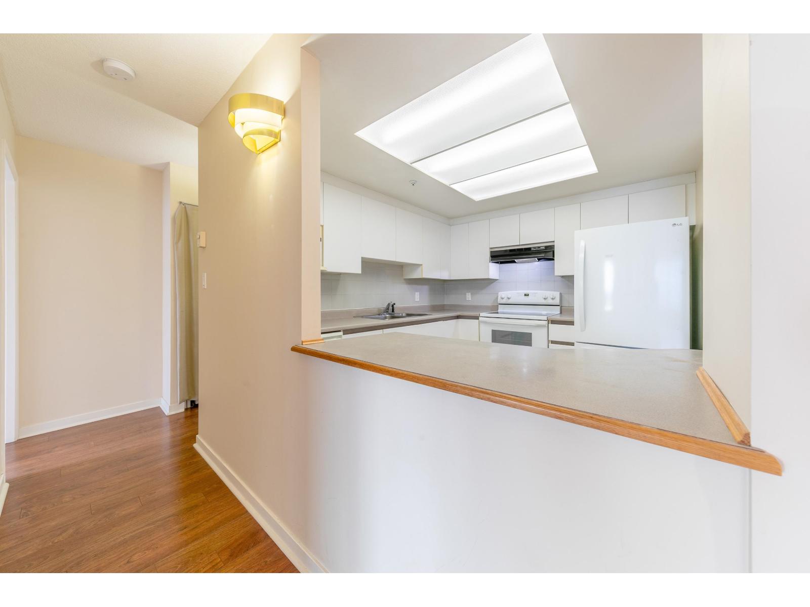1608 13383 108 Avenue, Surrey, British Columbia  V3T 5T6 - Photo 14 - R3156747