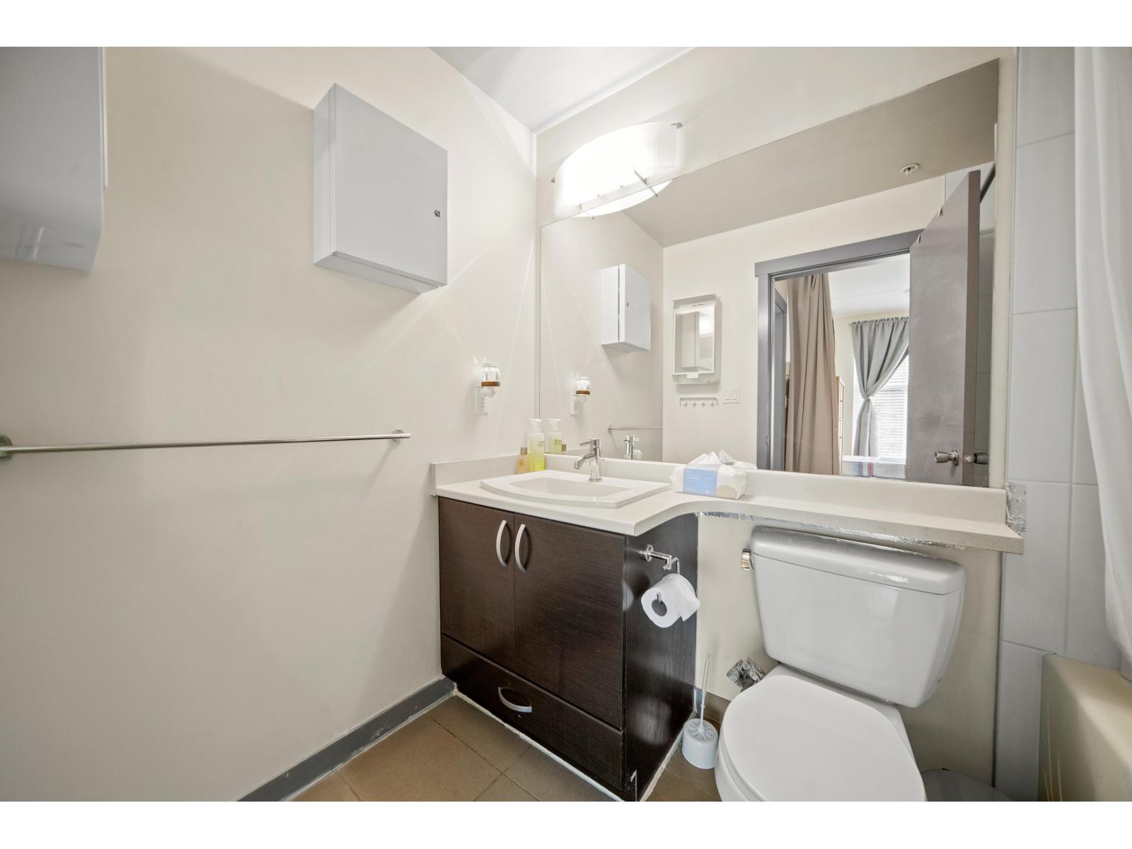 321 13728 108 Avenue, Surrey, British Columbia  V3T 0G2 - Photo 7 - R3157975