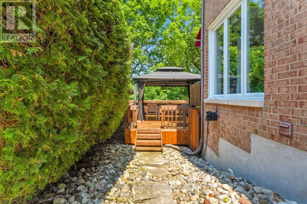 605 Brookridge Crescent, Ottawa, Ontario  K4A 1Z6 - Photo 42 - X13704026