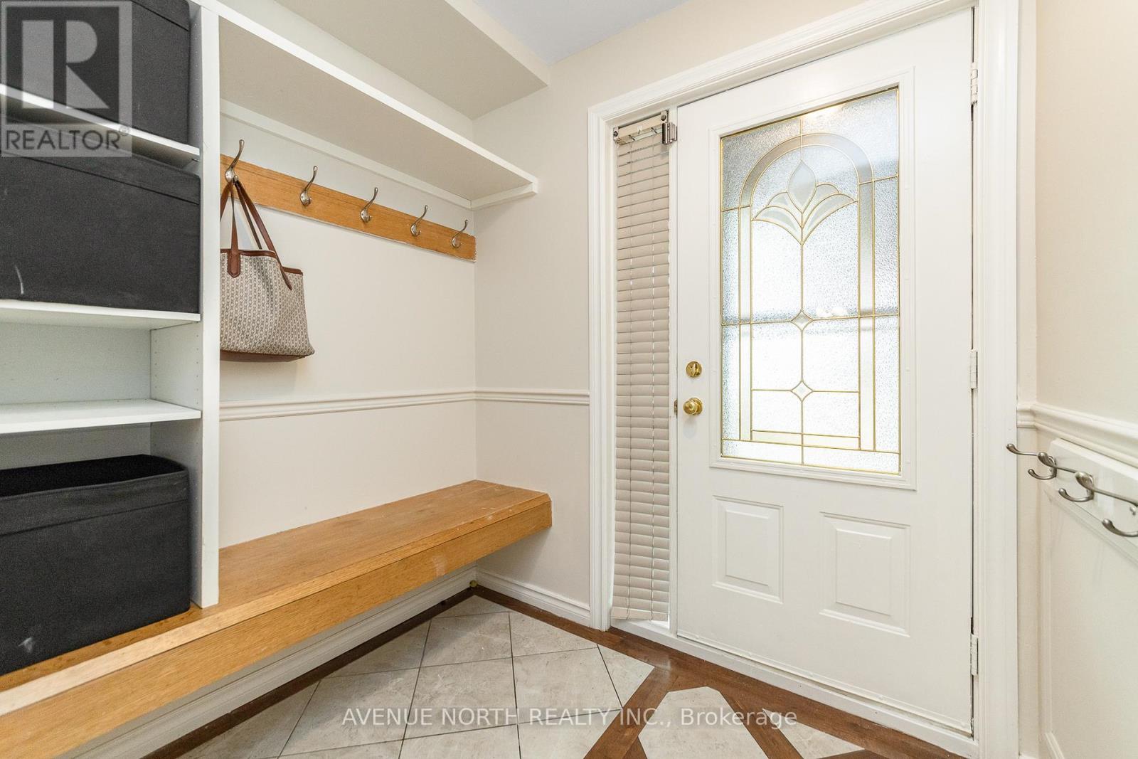 1103 Millwood Court, Ottawa, Ontario K1C 3E9 - Photo 3 - X13704054