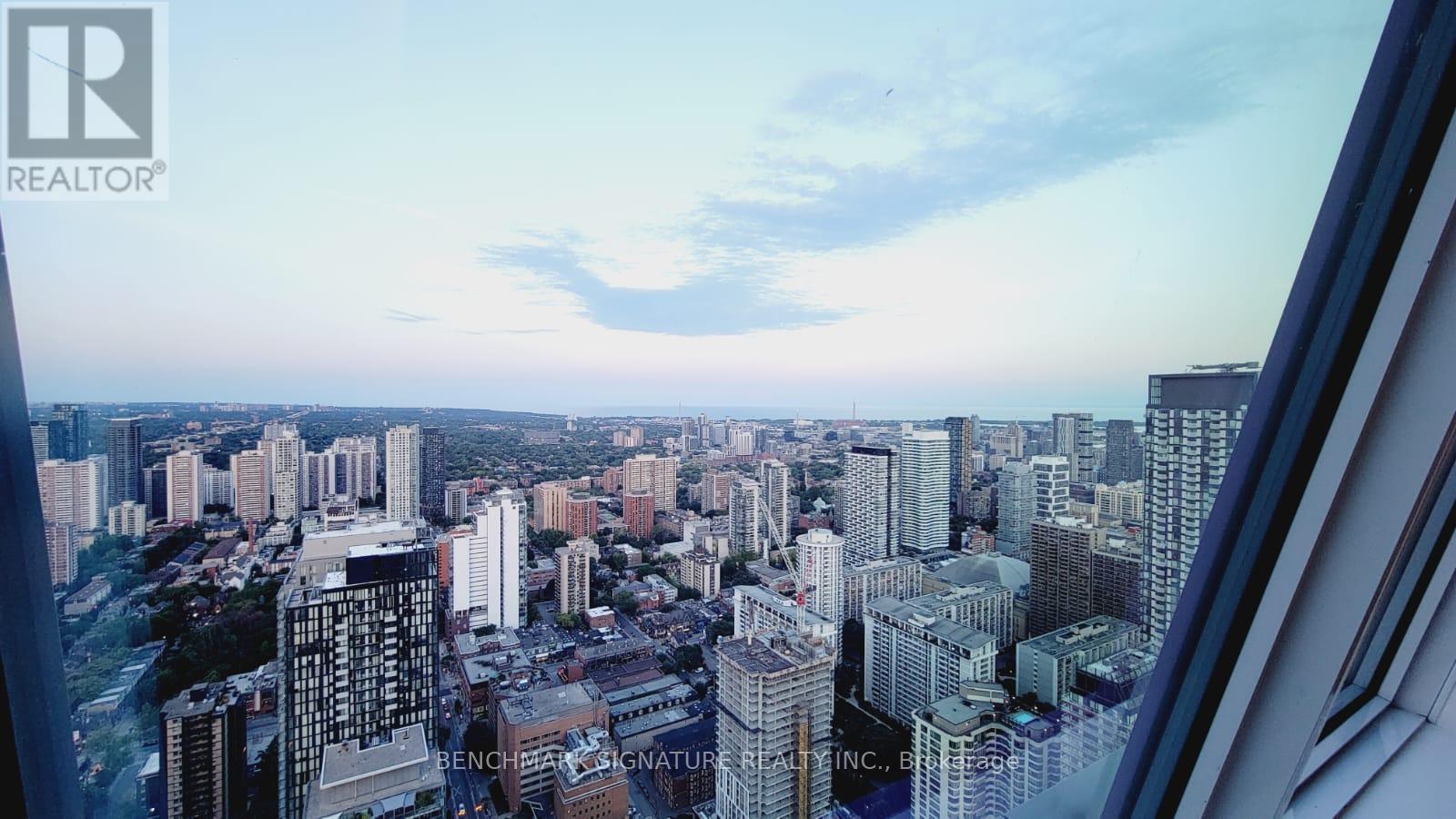6007 - 8 WELLESLEY STREET W, Toronto, Ontario