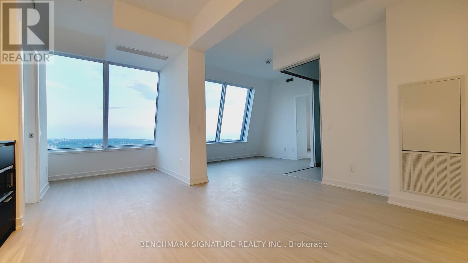 6007 - 8 Wellesley Street W, Toronto, Ontario  M4Y 0J5 - Photo 6 - C13704024