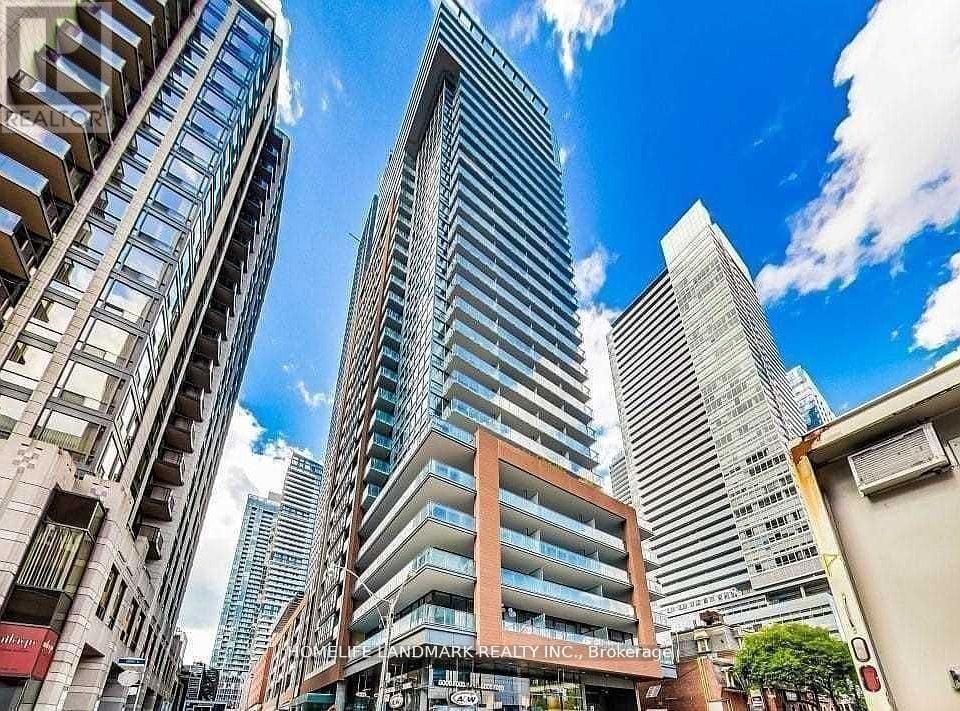 8 MERCER STREET, Toronto, Ontario