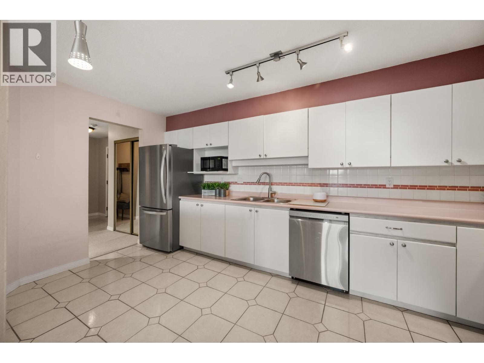 1505 1235 Quayside Drive, New Westminster, British Columbia  V3M 6J5 - Photo 16 - R3150630
