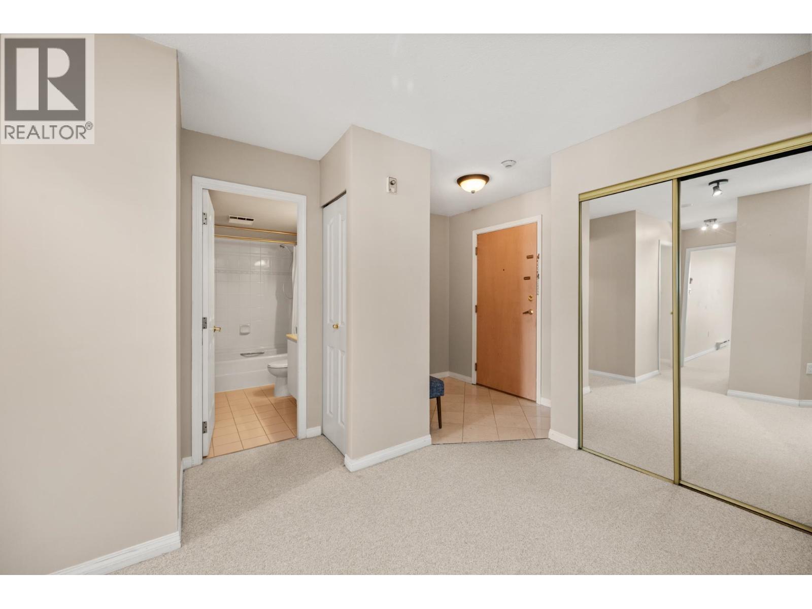 1505 1235 Quayside Drive, New Westminster, British Columbia  V3M 6J5 - Photo 13 - R3150630