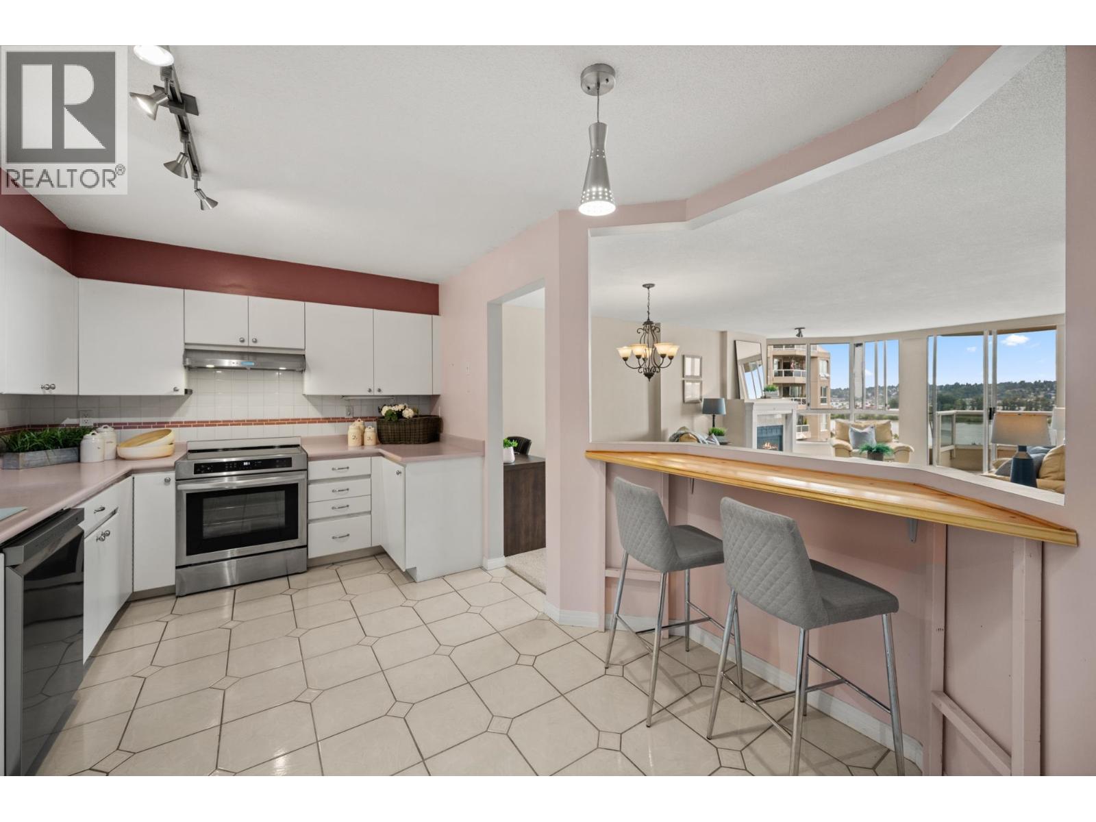 1505 1235 Quayside Drive, New Westminster, British Columbia  V3M 6J5 - Photo 15 - R3150630