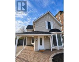 MAIN - 96 GURNETT STREET, Aurora, Ontario