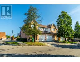 49 - 35 MALTA AVENUE, Brampton, Ontario