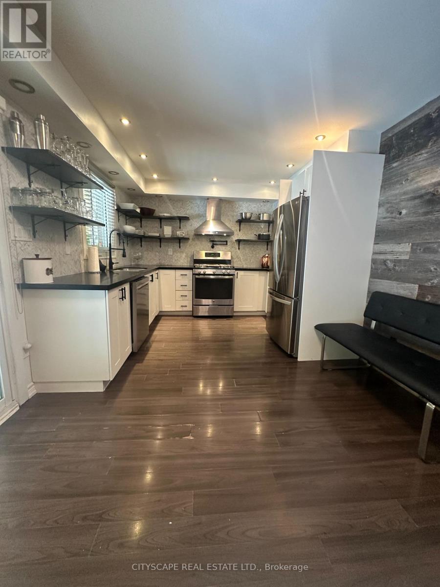Main Floor - 137 Ravenscroft Road, Ajax, Ontario  L1T 1X3 - Photo 4 - E13704002