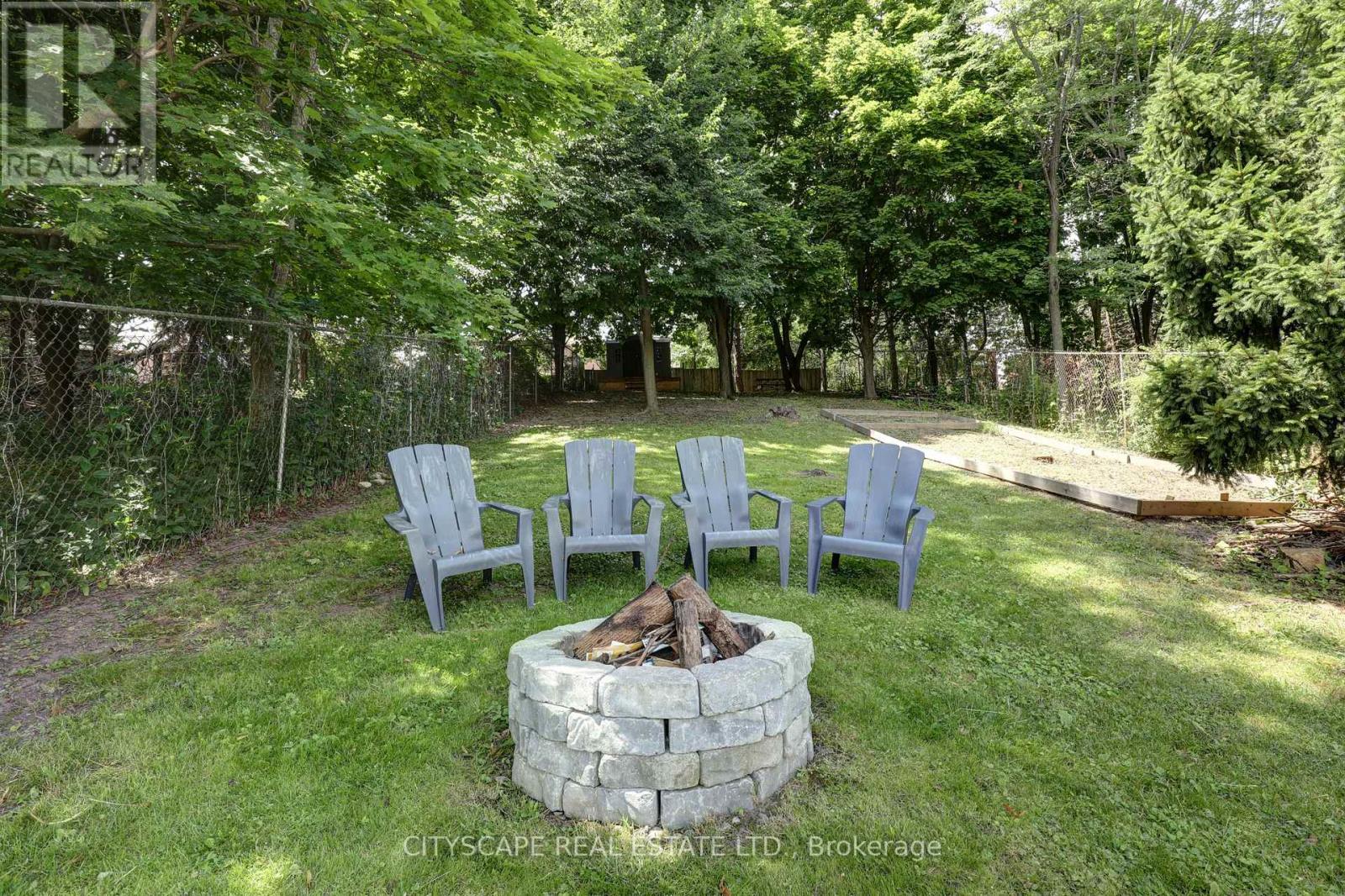 Main Floor - 137 Ravenscroft Road, Ajax, Ontario  L1T 1X3 - Photo 13 - E13704002