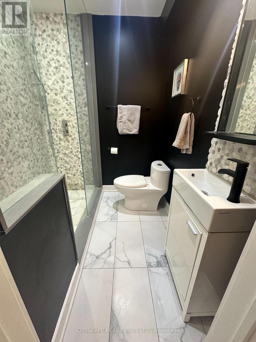 Main Floor - 137 Ravenscroft Road, Ajax, Ontario  L1T 1X3 - Photo 27 - E13704002