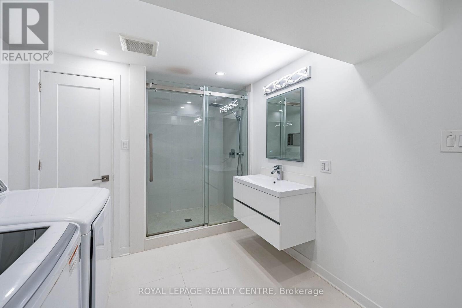 3 Vineberg Drive, Hamilton, Ontario L9B 2P6 - Photo 43 - X13703544