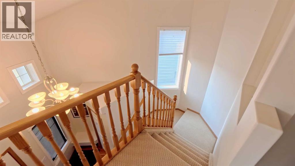 210 Panamount Hill NW, Calgary, Alberta  T3K 5P5 - Photo 17 - A2330714