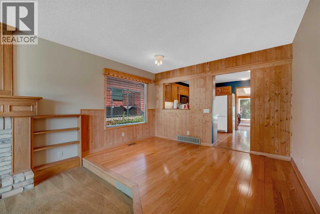 124 Macewan Drive NW, Calgary, Alberta  T3K 2P7 - Photo 8 - A2338025