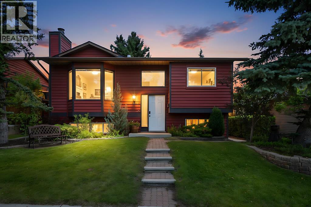124 Macewan Drive NW, Calgary, Alberta  T3K 2P7 - Photo 2 - A2338025