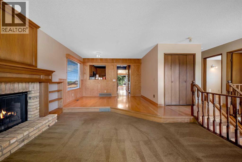124 Macewan Drive NW, Calgary, Alberta  T3K 2P7 - Photo 7 - A2338025