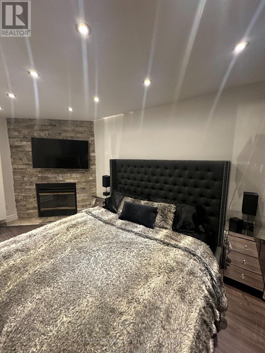 Main Floor - 137 Ravenscroft Road, Ajax, Ontario  L1T 1X3 - Photo 38 - E13704002