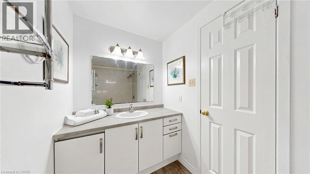 304 Bluevale Street, Waterloo, Ontario  N2J 4G3 - Photo 31 - 40857471