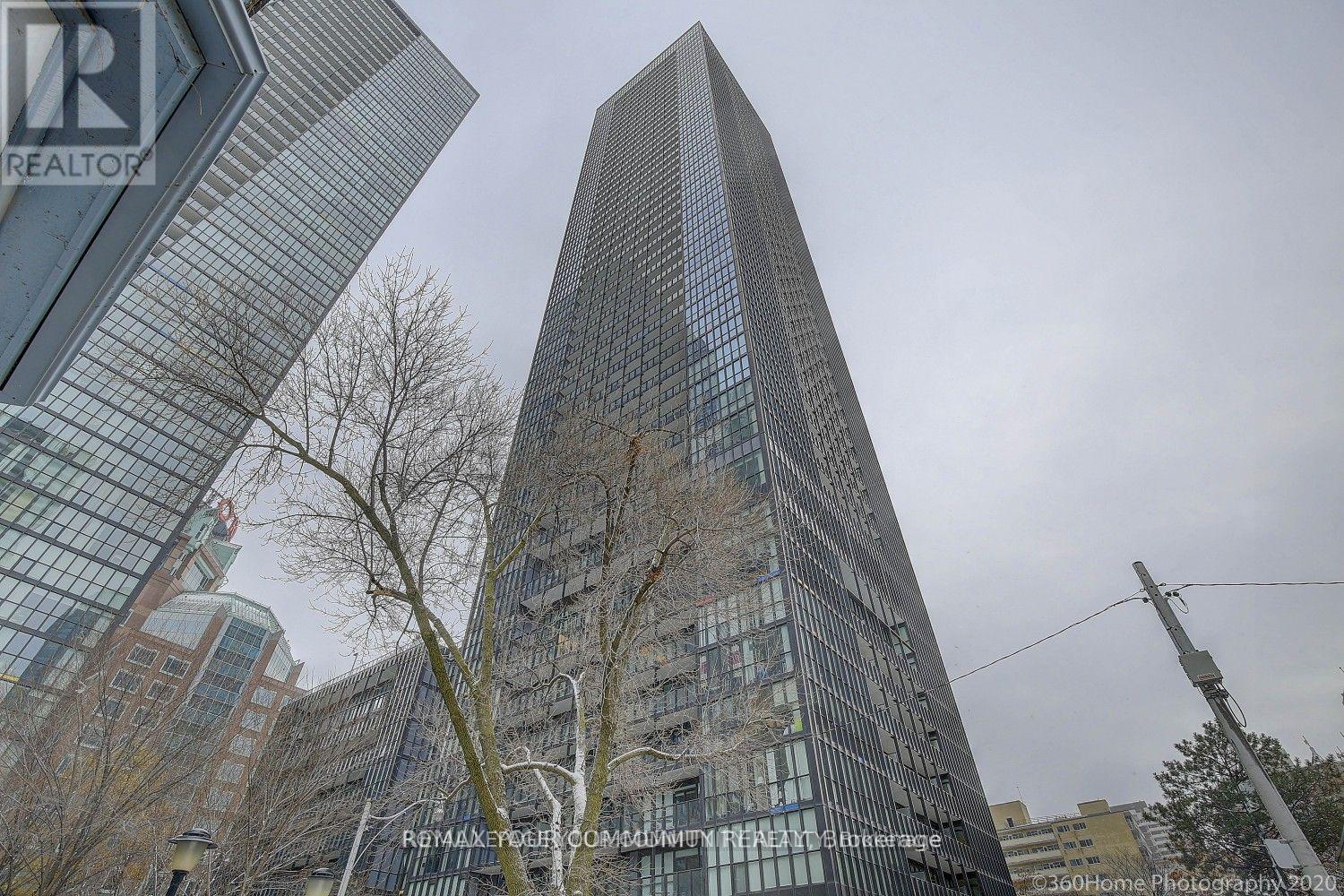 1604 - 101 CHARLES STREET, Toronto, Ontario