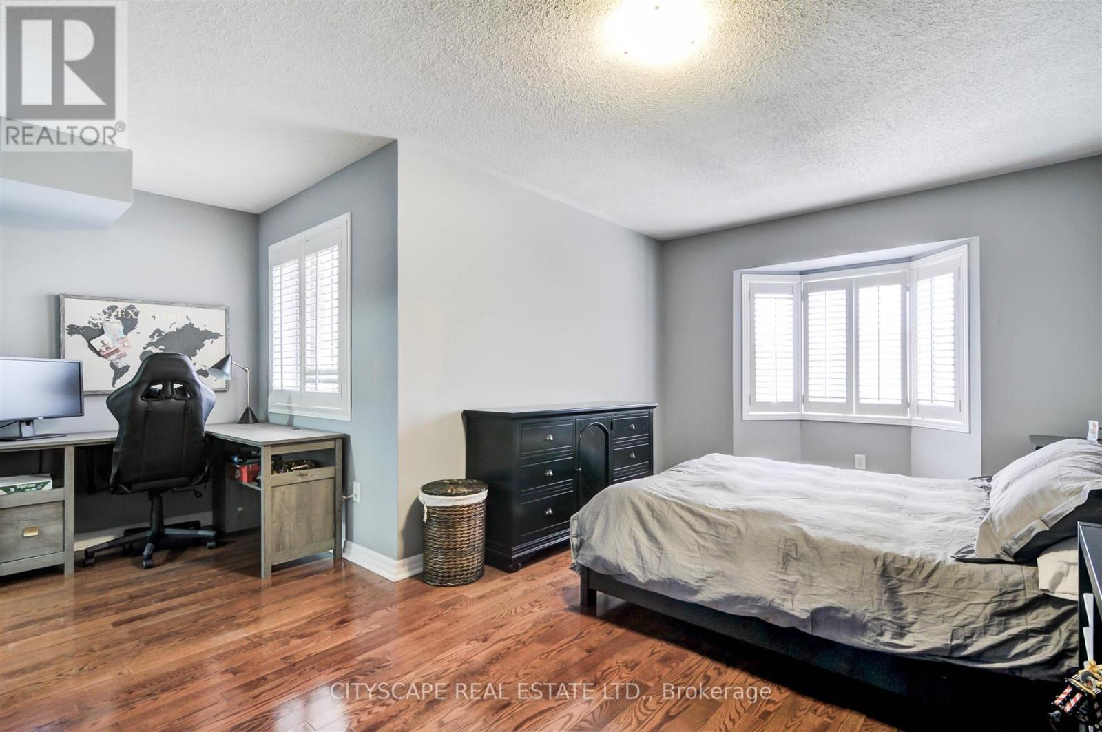 353 Sparrow Circle, Pickering, Ontario  L1V 7E6 - Photo 25 - E13704080