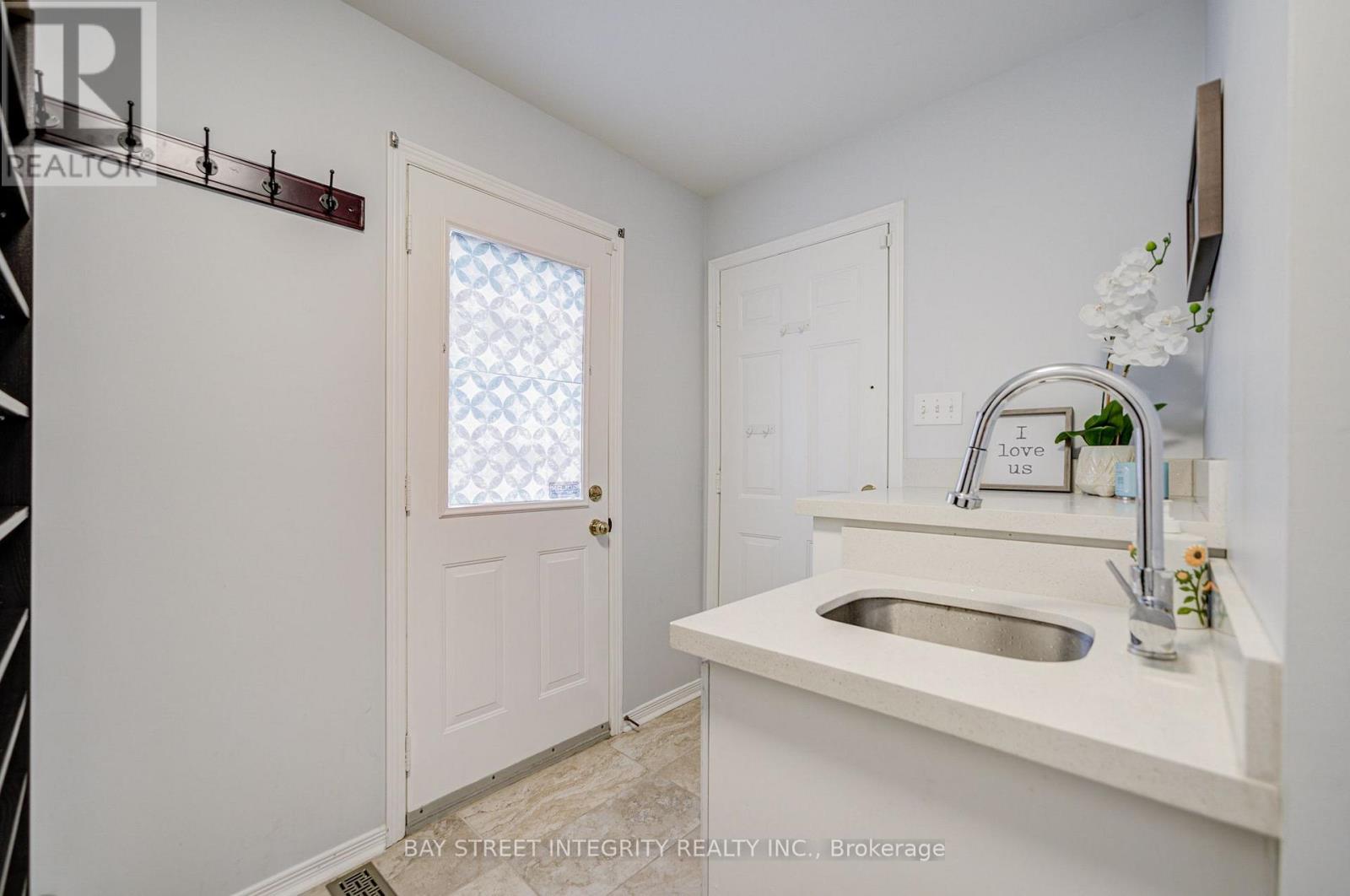 753 College Manor Drive, Newmarket, Ontario L3Y 8G6 - Photo 21 - N13704062
