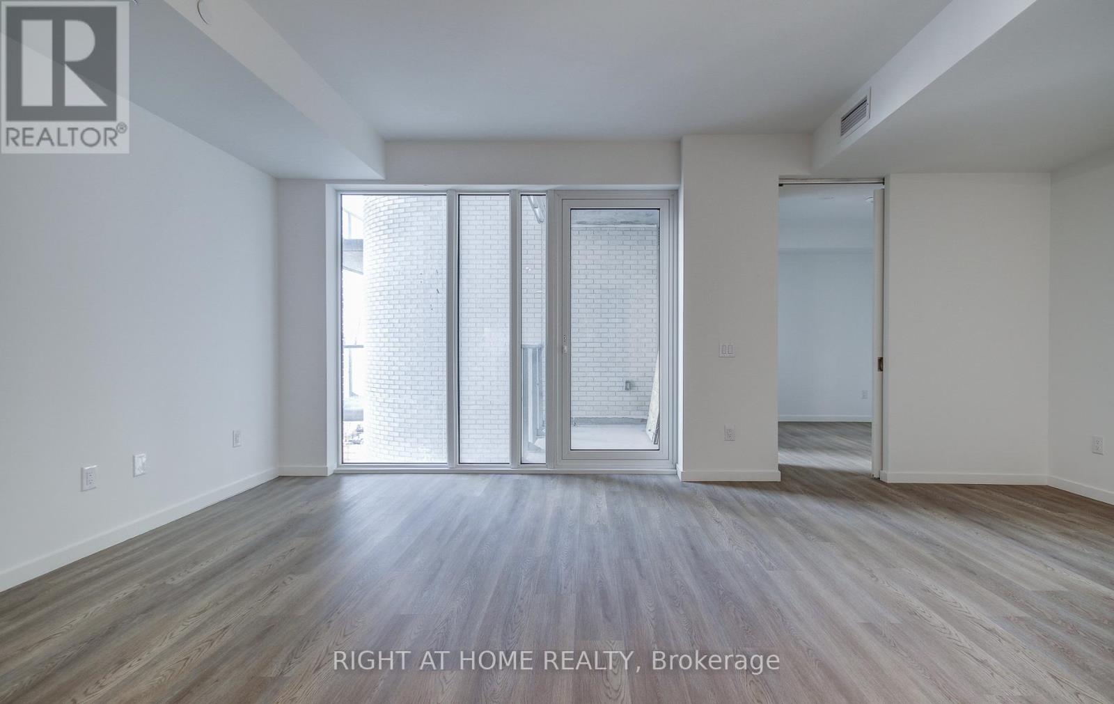 504 - 689 The Queensway, Toronto, Ontario  M8Y 0C8 - Photo 17 - W13704070