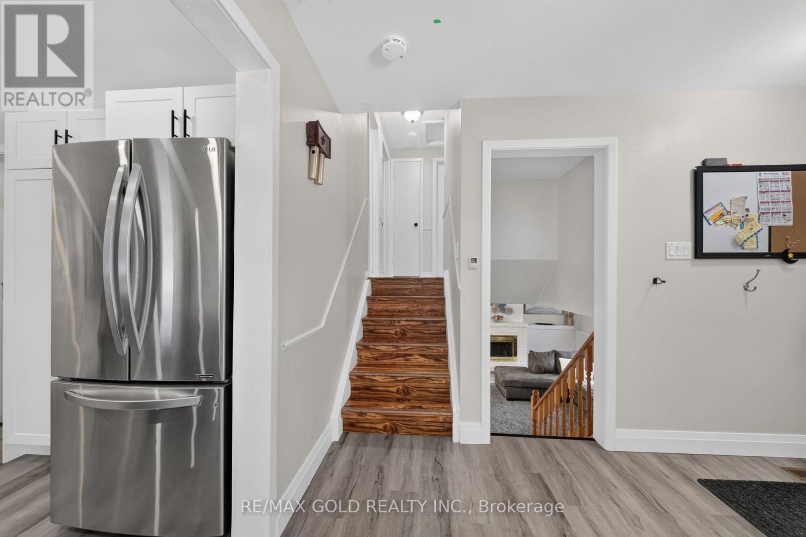 670 Grenfell Drive, London North, Ontario  N5X 2C5 - Photo 10 - X13700510