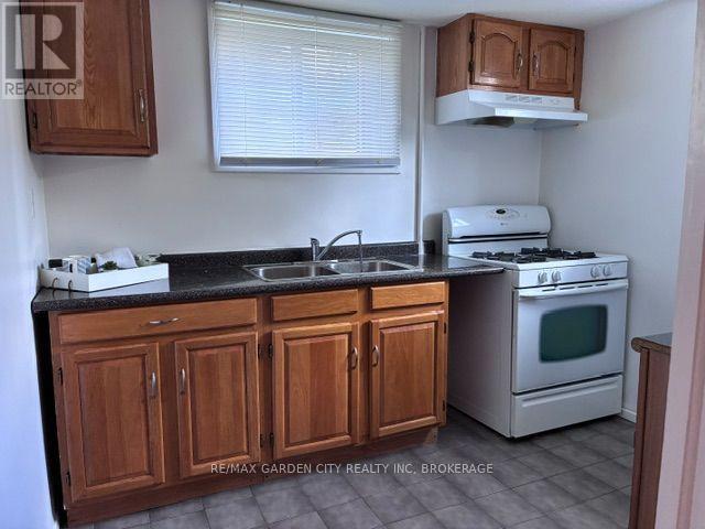 5 - 131 Lyons Avenue, Welland, Ontario  L3B 1M3 - Photo 6 - X13688210
