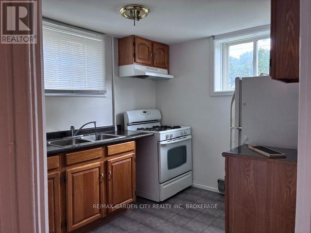 5 - 131 Lyons Avenue, Welland, Ontario  L3B 1M3 - Photo 5 - X13688210