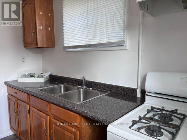 5 - 131 Lyons Avenue, Welland, Ontario  L3B 1M3 - Photo 7 - X13688210