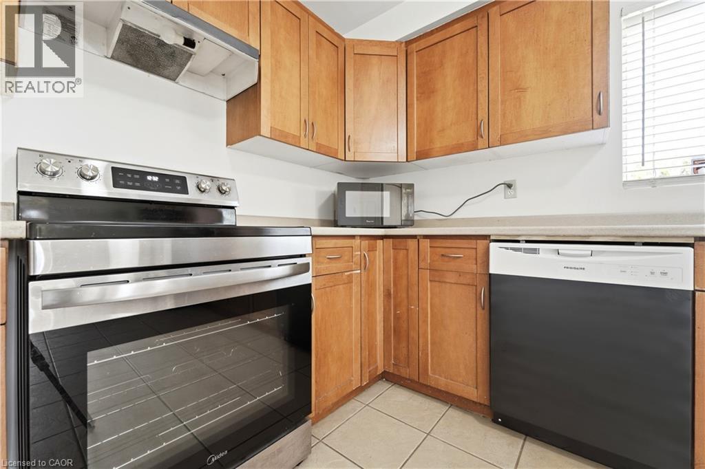 23 Heatherdale Place, Hamilton, Ontario  L9C 6K7 - Photo 13 - 40857661