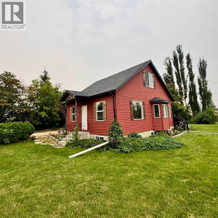 4637 50 Avenue, Bentley, Alberta  T0C 0J0 - Photo 3 - A2335861