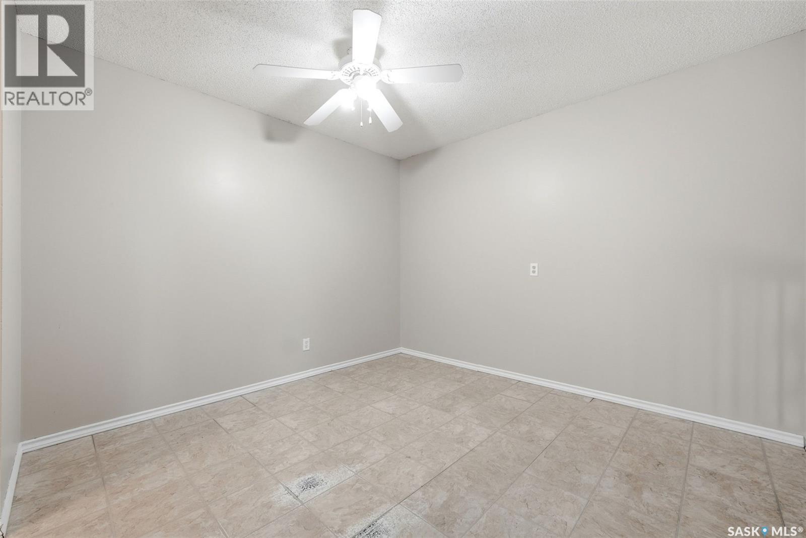 5056 10th Avenue, Regina, Saskatchewan  S4T 7P4 - Photo 27 - SK041559