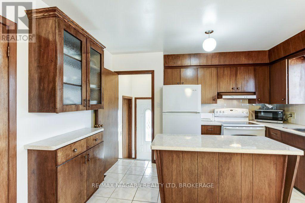 19 Eastdale Crescent, Welland (Lincoln/crowland), Ontario  L3B 1E6 - Photo 23 - X13704108