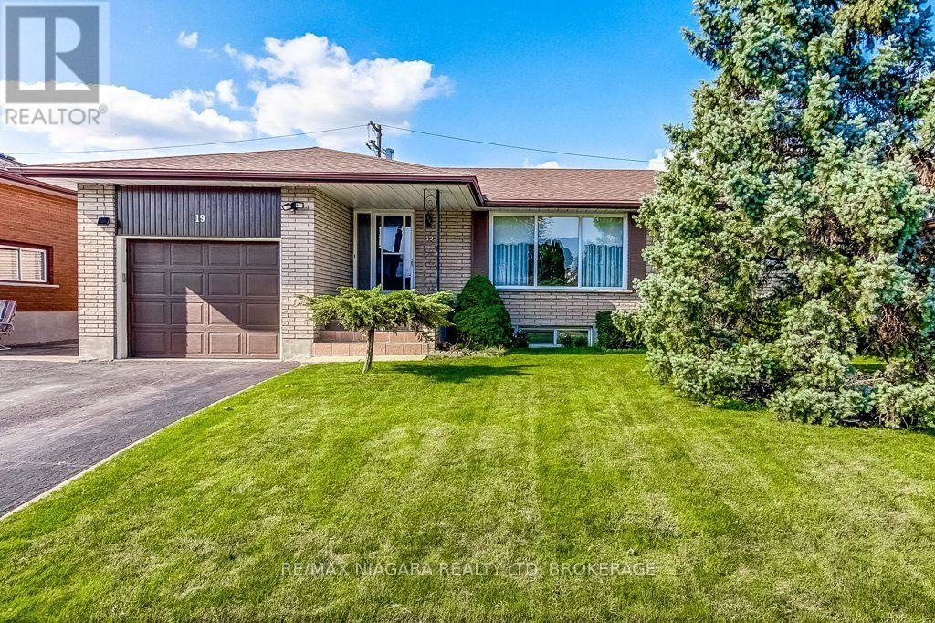 19 Eastdale Crescent, Welland, Ontario  L3B 1E6 - Photo 3 - X13704108