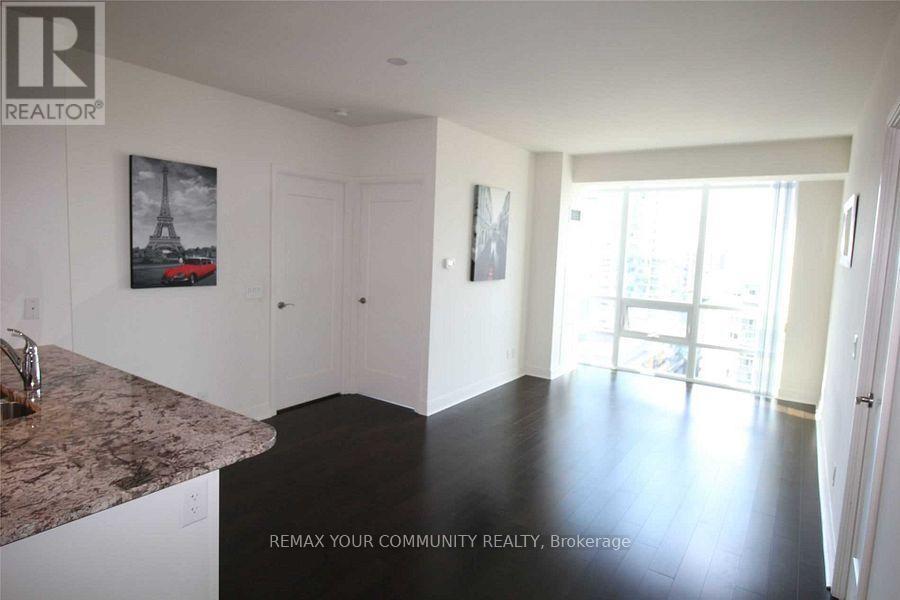 2101 - 825 Church Street, Toronto, Ontario M4W 3Z4 - Photo 11 - C13704098