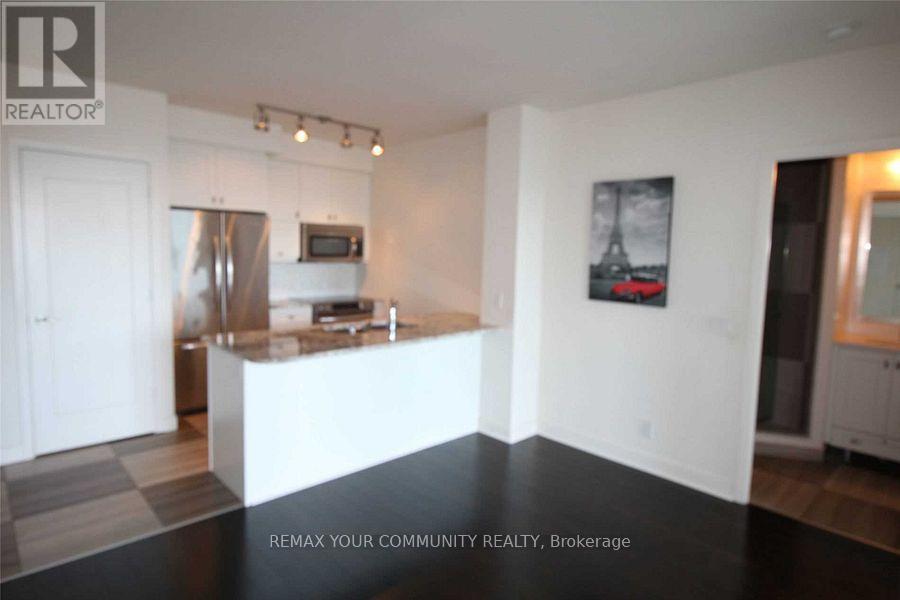 2101 - 825 Church Street, Toronto, Ontario M4W 3Z4 - Photo 9 - C13704098