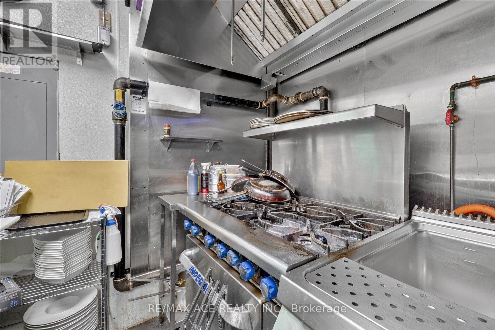 502 Queen Street W, Toronto, Ontario  M5V 2B3 - Photo 25 - C13704106