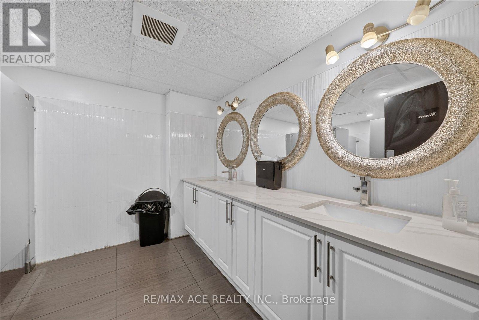502 Queen Street W, Toronto, Ontario  M5V 2B3 - Photo 31 - C13704106