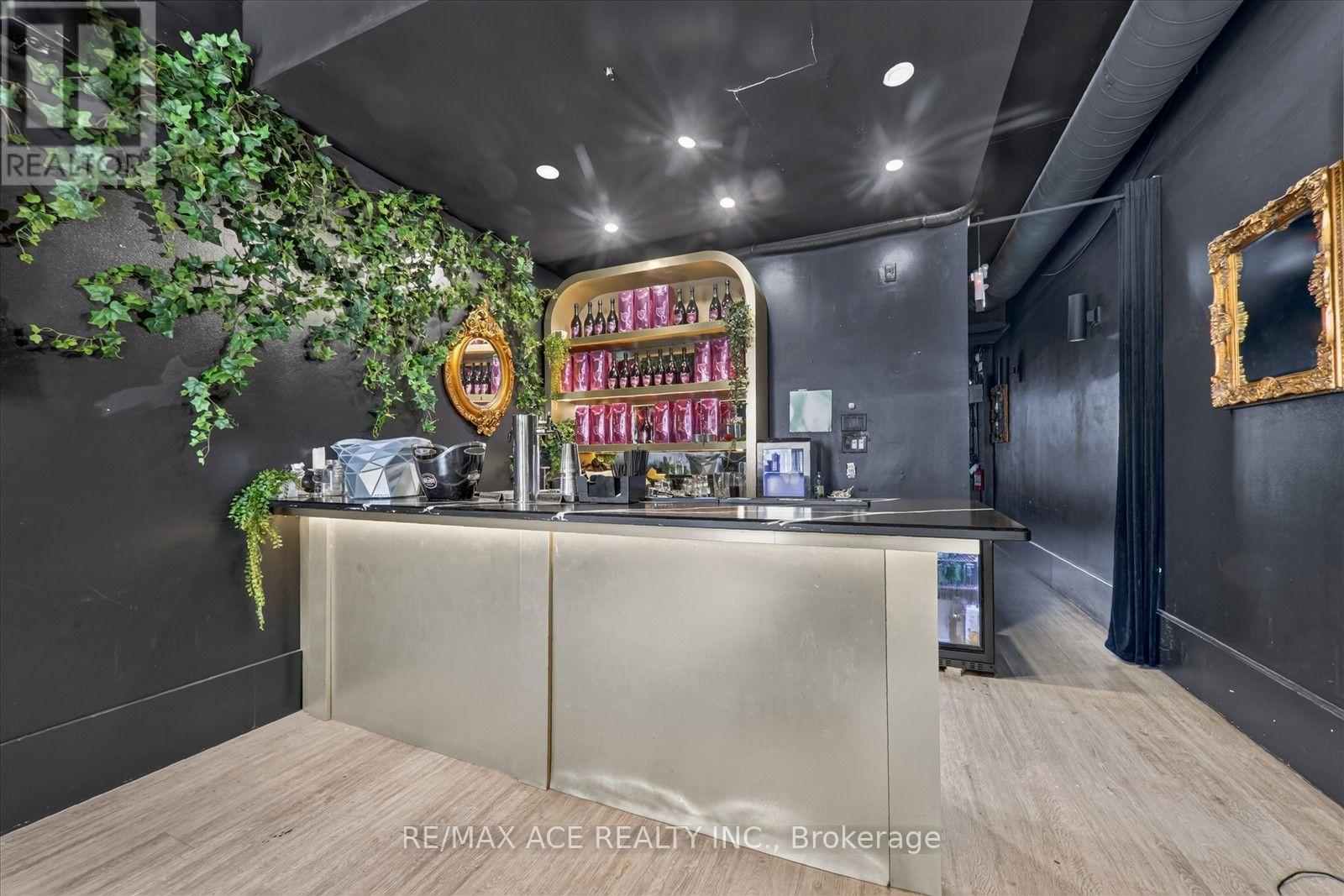 502 Queen Street W, Toronto, Ontario  M5V 2B3 - Photo 43 - C13704106