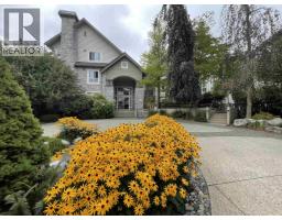 263 1100 E 29TH STREET, North Vancouver, British Columbia