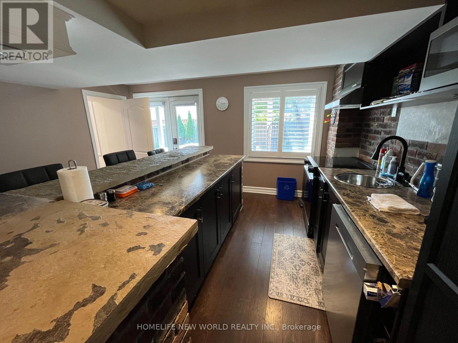 1574 Rockaway Street, Oshawa, Ontario  L1K 0C9 - Photo 17 - E13704088